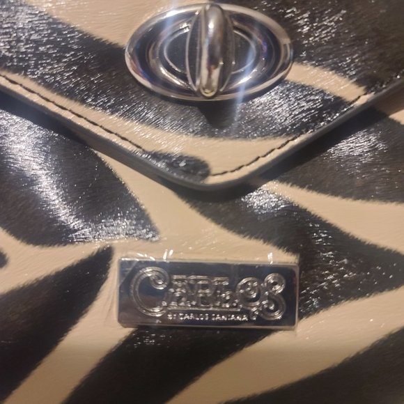 Zebra printed crossbody purse - Picture 2 of 4